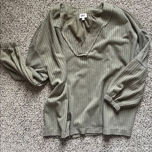 BKE Olive Striped Split-V Relaxed Tunic